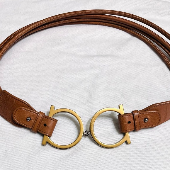 Salvatore Ferragamo Accessories - Salvatore Ferragamo Belt Reversible Gold and Silver buckle